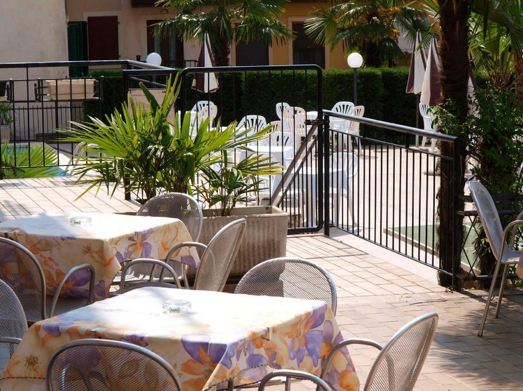 Hotel Alberello Рива-дель-Гарда Екстер'єр фото