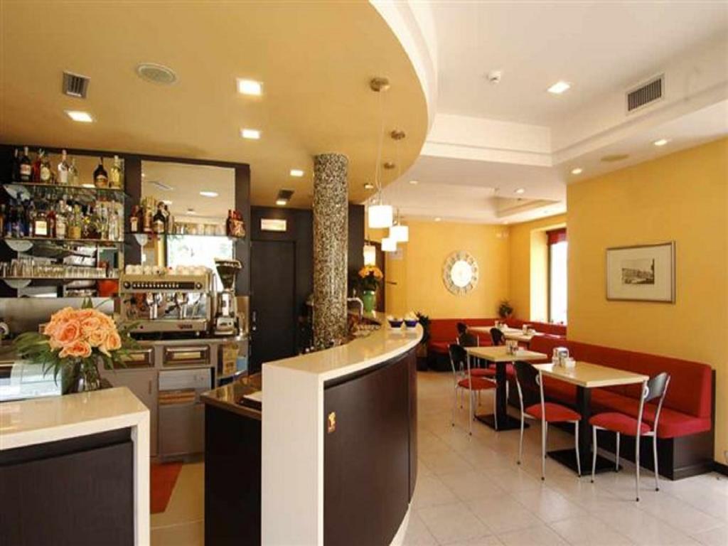 Hotel Alberello Рива-дель-Гарда Екстер'єр фото