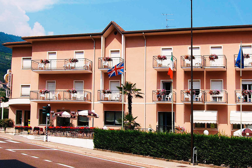 Hotel Alberello Рива-дель-Гарда Екстер'єр фото