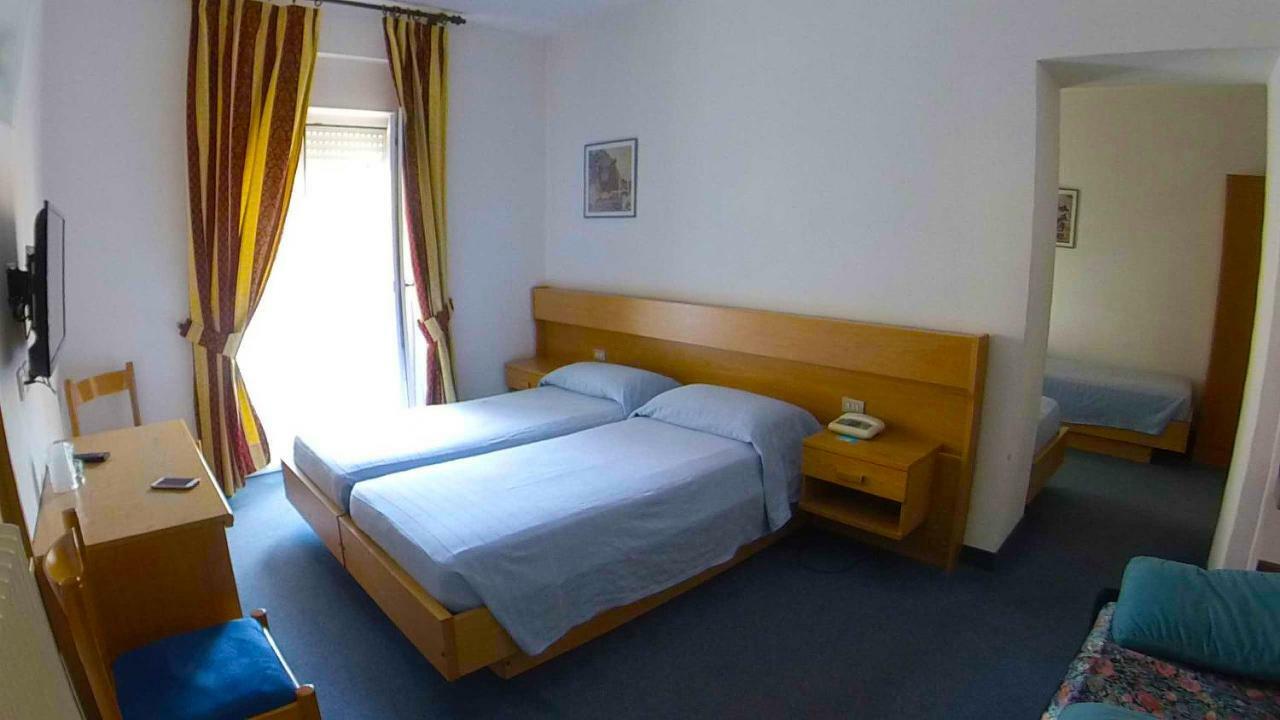 Hotel Alberello Рива-дель-Гарда Екстер'єр фото