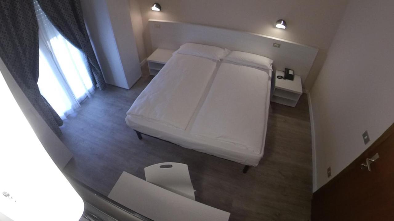 Hotel Alberello Рива-дель-Гарда Екстер'єр фото